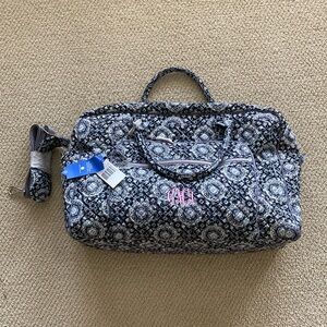 Vera Bradley Iconic Weekender Travel Bag Duffle Carryon Charcoal Medallion NWT